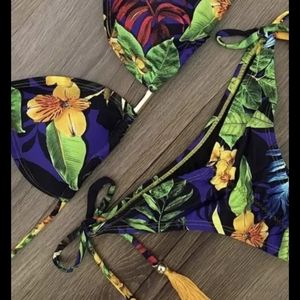 NWT Sexy Tropical J ngle Hawaii  swimwear bikini set. M